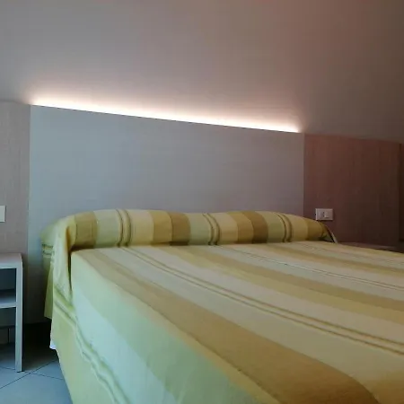 Andrea's Hotel 3*