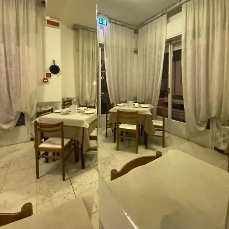 Derna Hotel