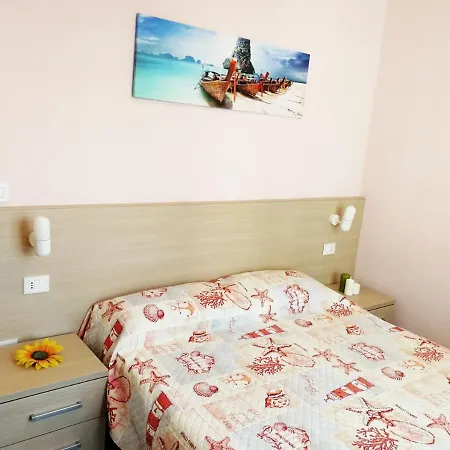 Margherita - Al Mare 3*