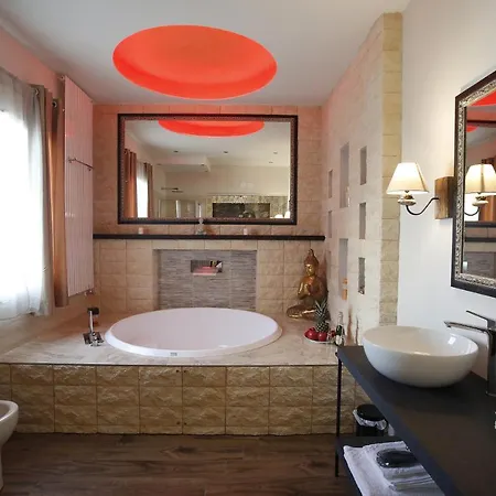 Luxury Affittacamere *