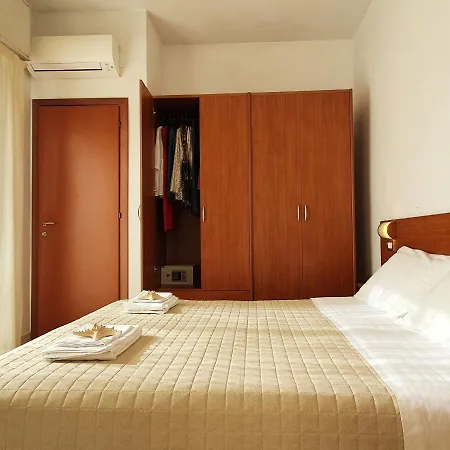 Special Aparthotel 3*