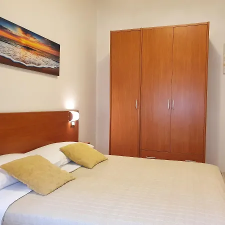 Aparthotel Special 3*