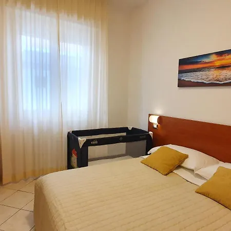 Special Aparthotel 3*