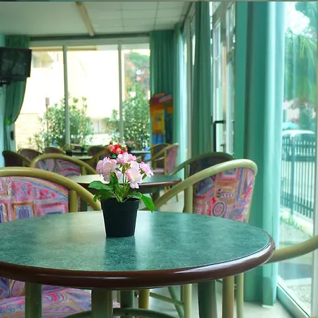 Maena Hotel