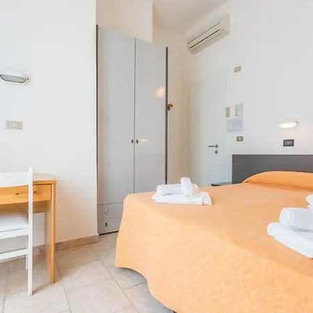 Marylise Hotel 3*
