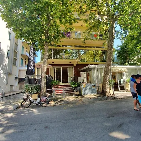 Aramis Hotel 3*