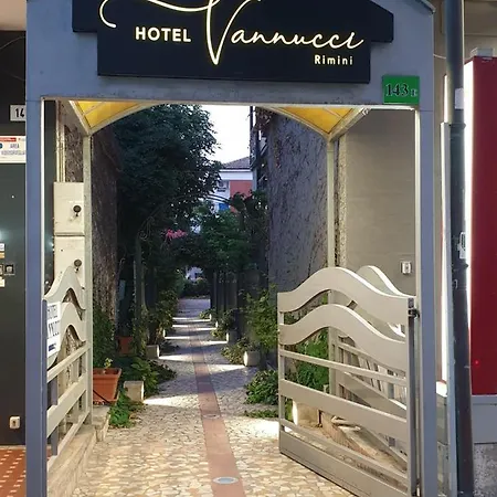Otel Vannucci 3*