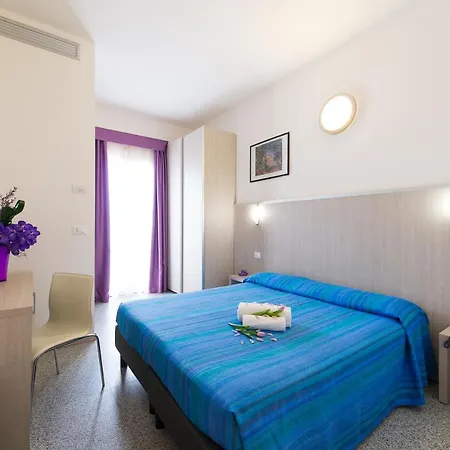 Hotel Argia 3*