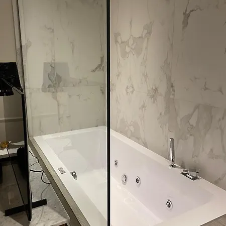 Nocleg ze śniadaniem Luxury Siano *
