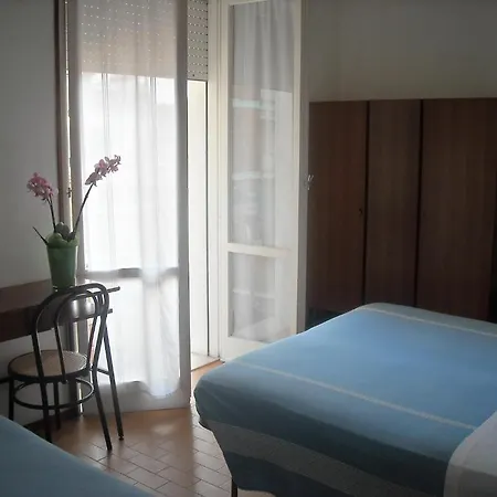 Hotel Mirella Hotel 2*