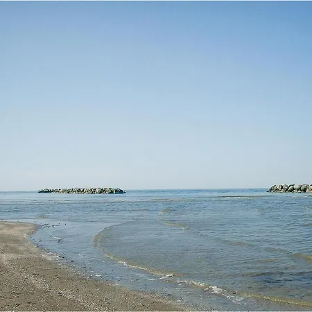3 Bedroom Beautiful In Rimini