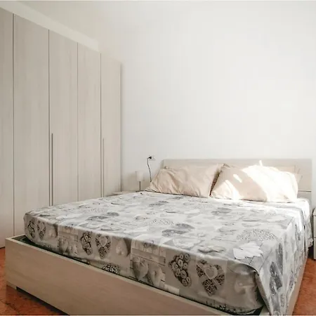 3 Bedroom Beautiful In * Rimini