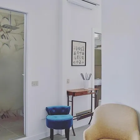 Spring Ξενοδοχείο 3*