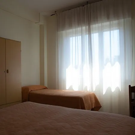 Otel Ausonia