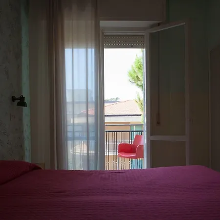 Ausonia Otel Rimini