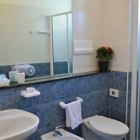 Hotel Corona Ξενοδοχείο