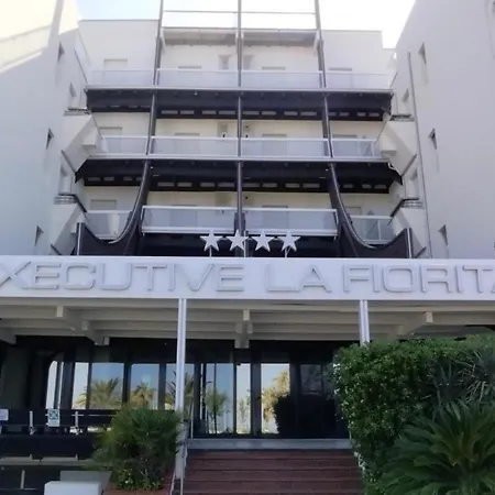 Hotel Executive La Fiorita 4*