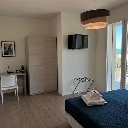 Riva E Mare Szálloda