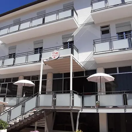 Hotel Eugenio 2*
