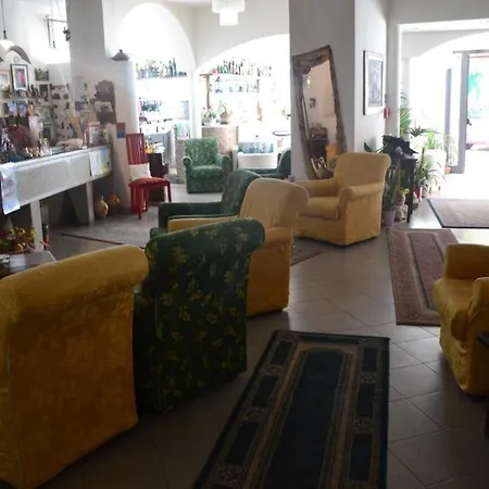 Hotel Alfredo's 3*