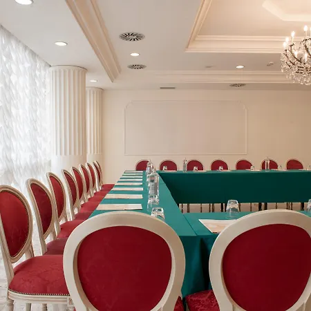 Hotell President