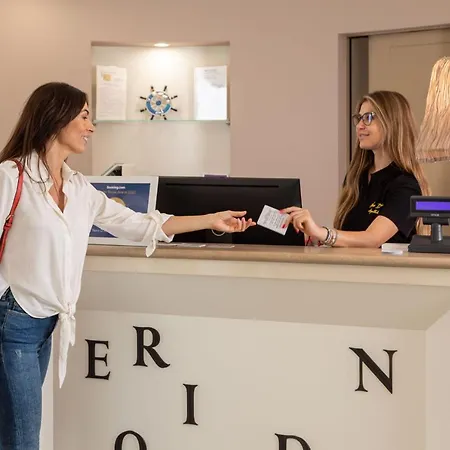 Nero D'avorio Aparthotel Rimini