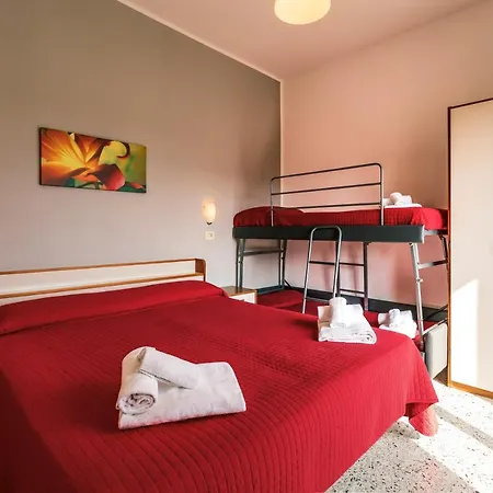 Otel Ausonia 3*
