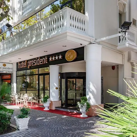 President 4* Rimini