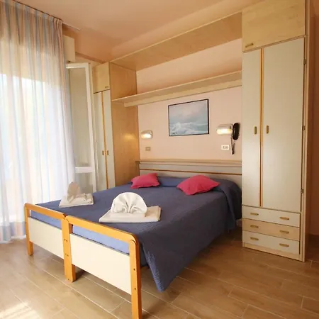 Colorado Hotel 3*