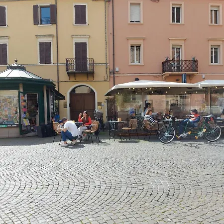 In Piazza Cavour Centro Storico Appartamento