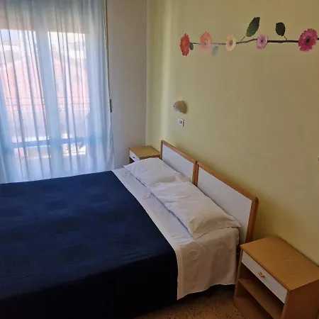 Clara 2* Rimini