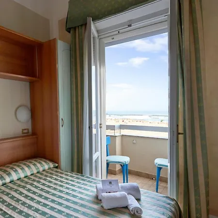 Adriatica Sul Mare Hotel