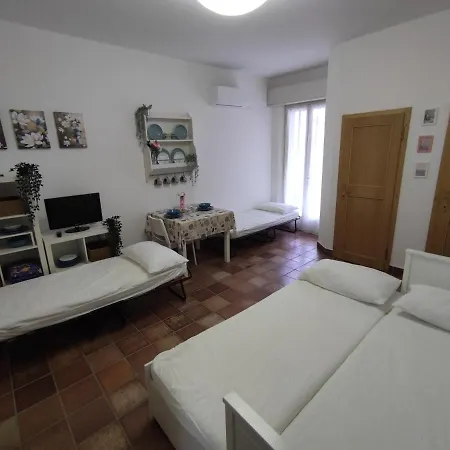 Miamare 1 Min Dalla E Terrazzo Di Clickaffitti Rimini