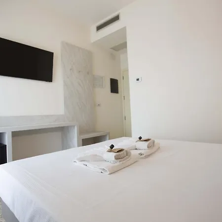 Confort Hotel 3*