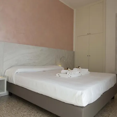 Hotel Confort 3*