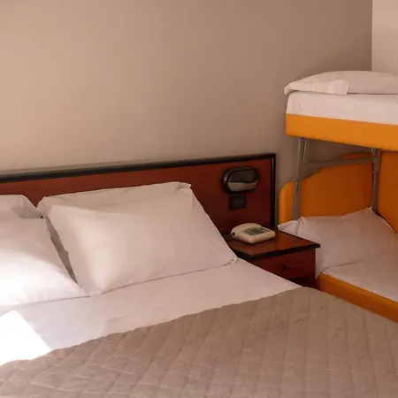 Hotel Lime 3*
