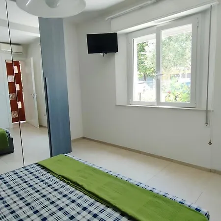 Casa Lety Con Giardino, Aria Condizionata E Wifi