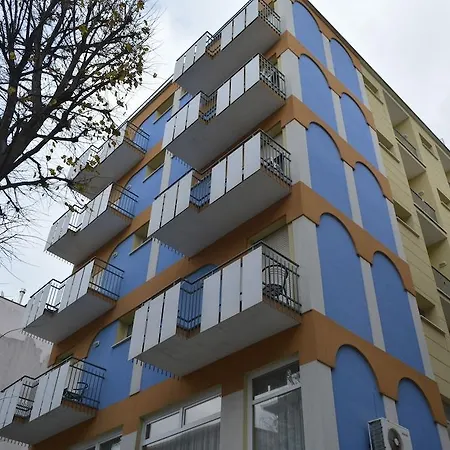 Ξενοδοχείο Hotel Corona 3*