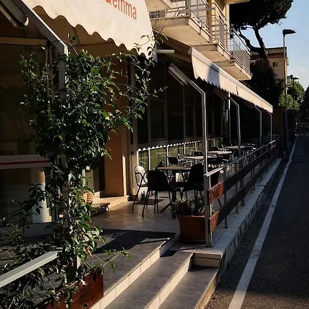 Gemma Hotel 2*