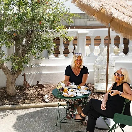 Villa La Torretta Luxury B&B - Adults Only - Bed & Breakfast *