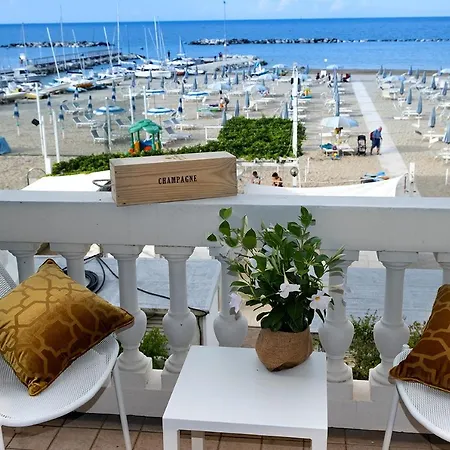 Villa La Torretta Luxury B&B - Adults Only - Rimini
