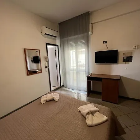 Liston Hotel