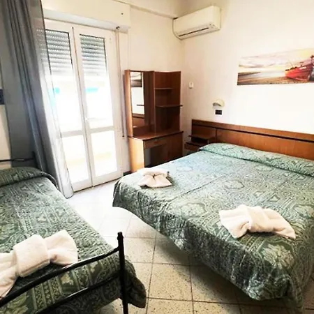 Liston Hotel