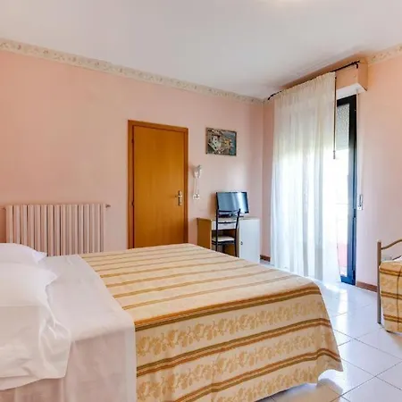 Hotel Sorriso 3*
