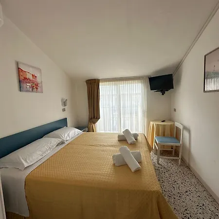 Hotel Till 3*