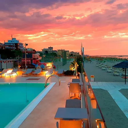& Me Hotel Rimini