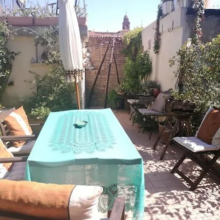 Nel Romantico Borgo San Giuliano *