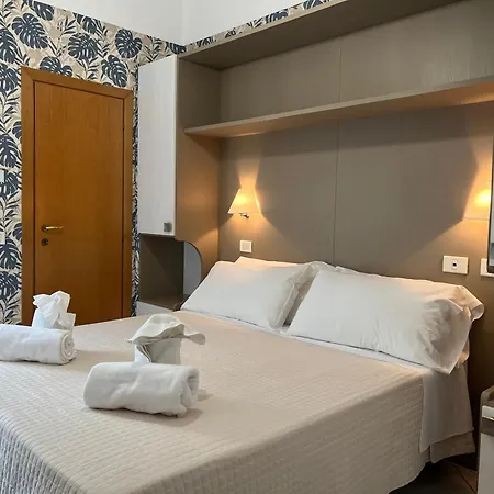 Hotel Acquario 3*