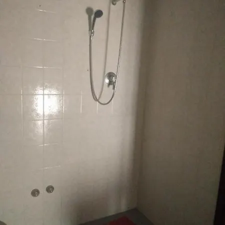 佩欧尼亚酒店