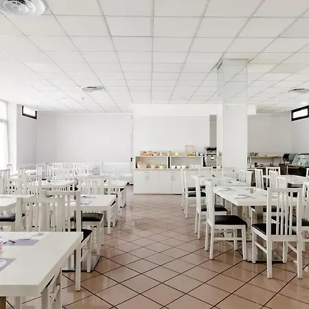 Argia Hotel 3*